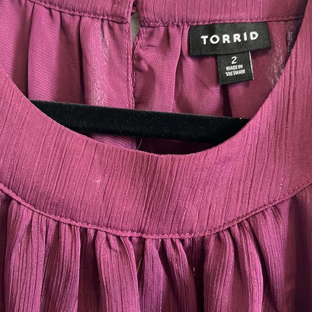 Shell, blouse. - Picture 2 of 3